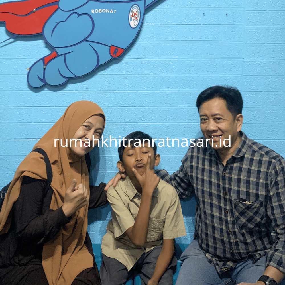 Sunat Anak Bandung: Robonat Poli Khitan klinik ratnasari sehat yang Aman & Nyaman