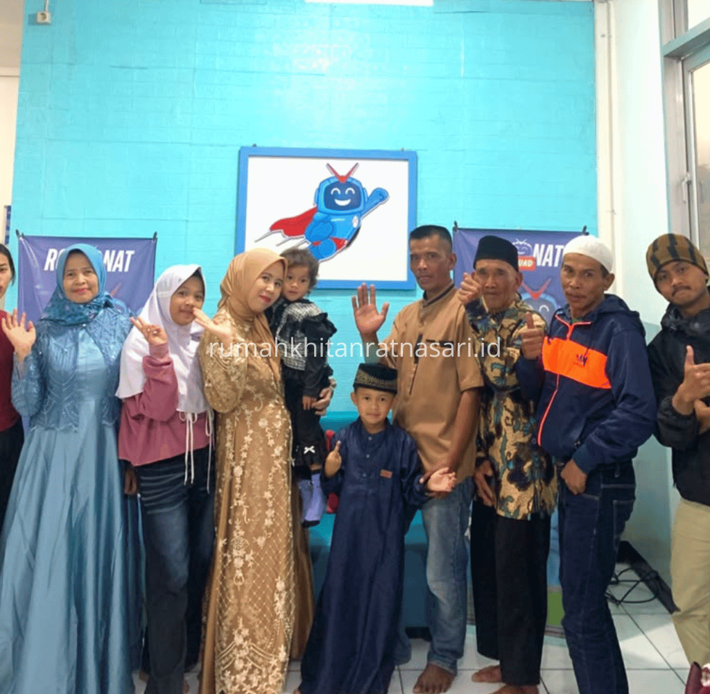 anak takut sunat